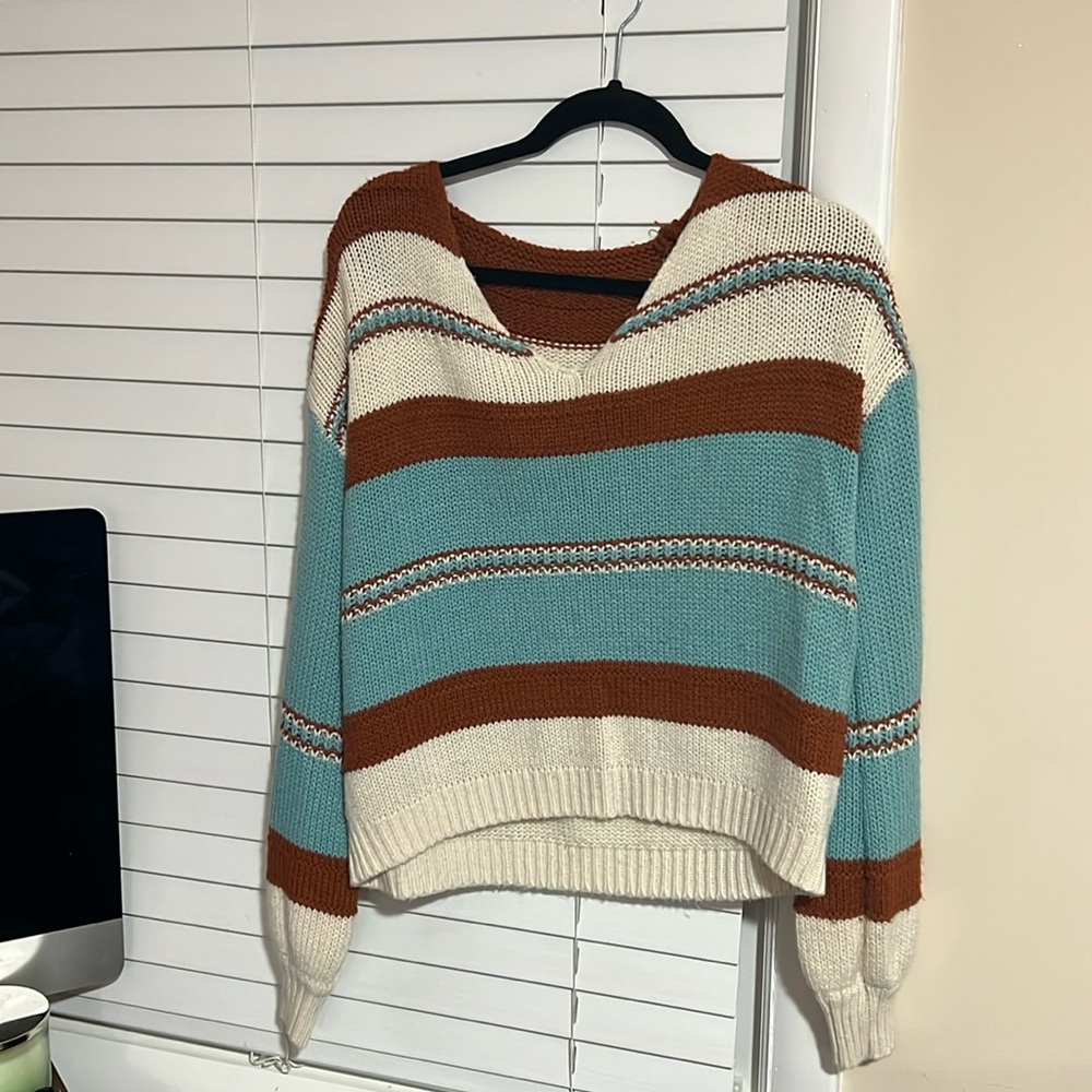 Cropped sweater